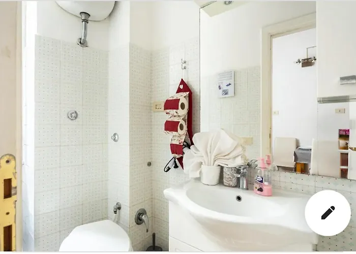 Apartment 2b Domus Vaticana "residenze Romane " *