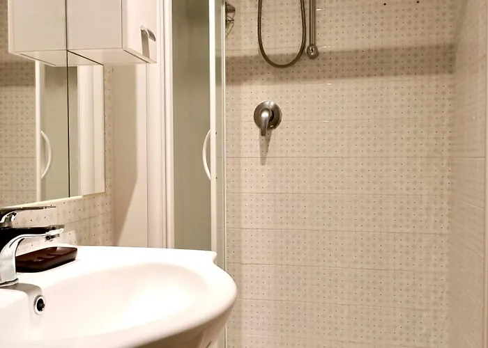 2b Domus Vaticana "residenze Romane "